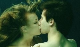 男男kiss视频在线观看,揭秘男男Kiss视频的火热魅力